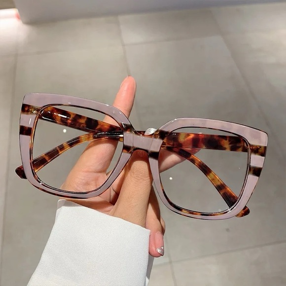 COCO Accessories - Vintage Anti Blue Light Optical Cat Eye Sexy Ladies Glasses Women Luxury Brand